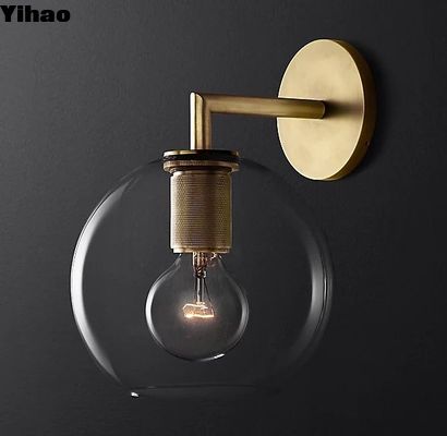 چراغ های دیواری داخلی اتاق نشیمن